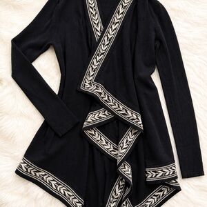 Black and White Women's Sweater